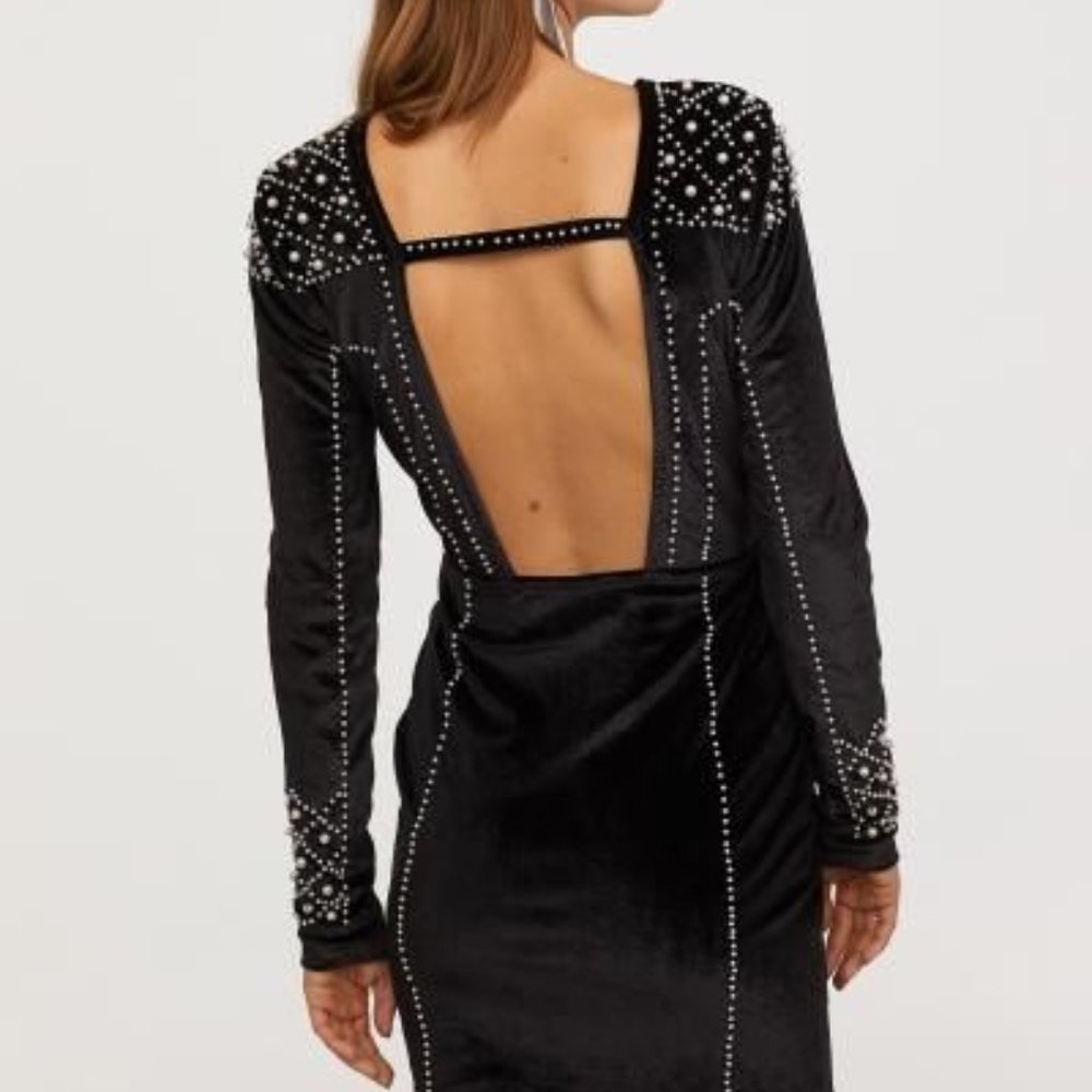 H&M Black Velvet Long Sleeve Mini Dress Pearl Beaded Embellishment Size 2